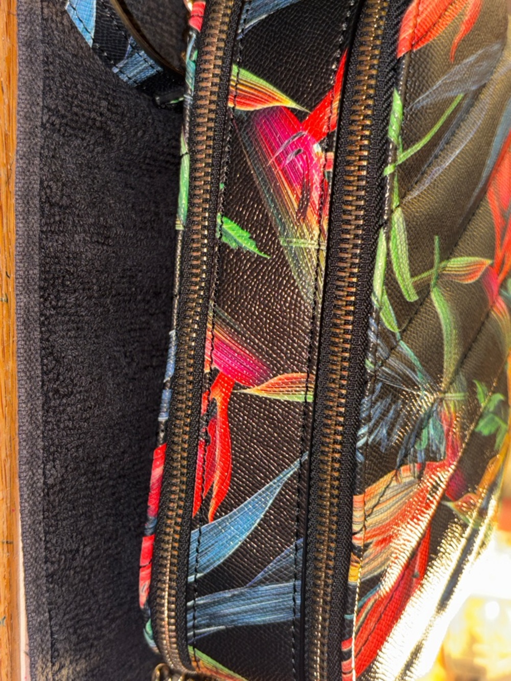 ALDO Tropical Crossbody Bag NWOT – Floral Print, Double Zip, Tassel, Chain Strap - Picture 7 of 7